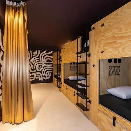 Jo&joe - Nation Hostel Paris
